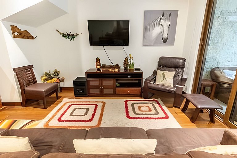 Espectacular casa con acceso directo al lago