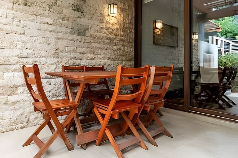 Espectacular casa con acceso directo al lago