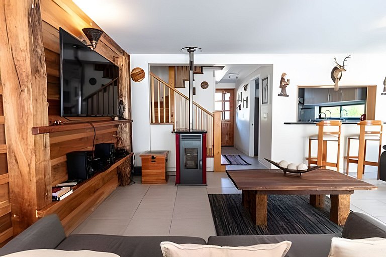 Preciosa casa familiar con piscina | 11 huéspedes
