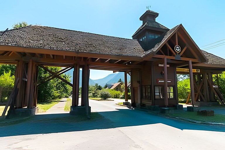 Preciosa casa familiar con piscina | 11 huéspedes