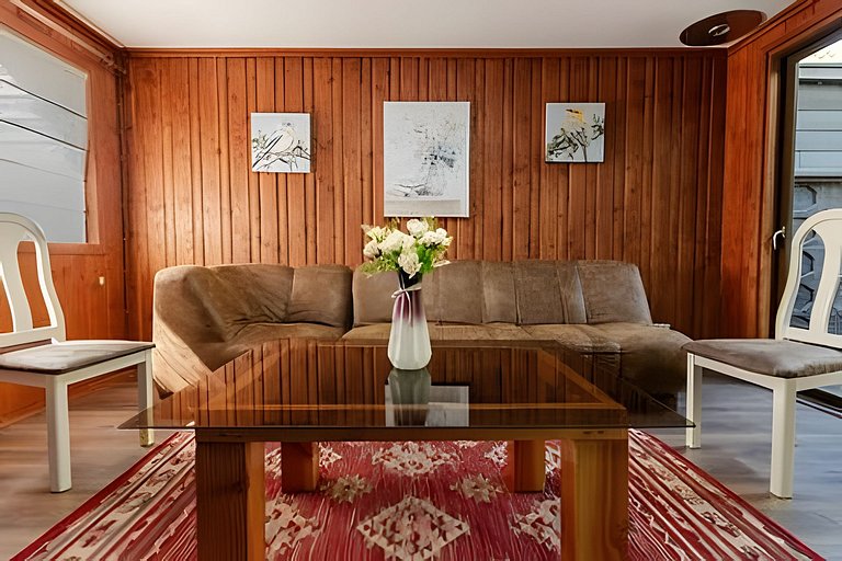Encantadora y elegante casa para 6 personas